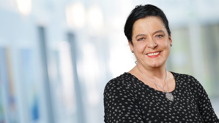  Heike Hütten