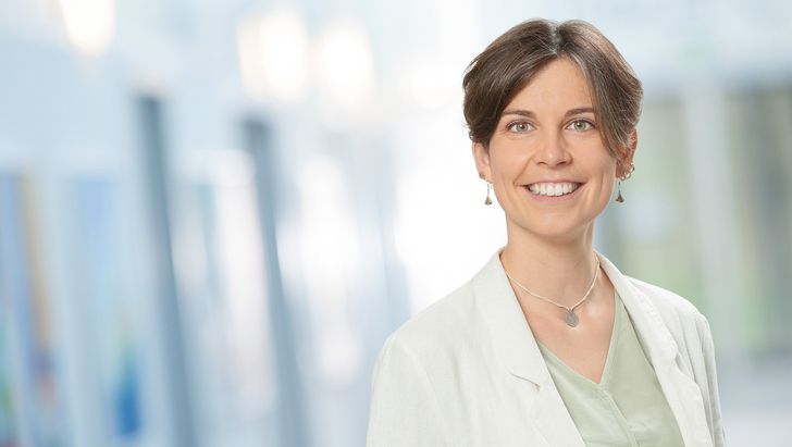  Elina Christes